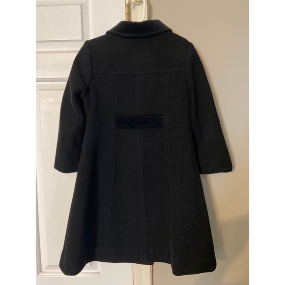 girl’s classic coat from Saks fifth avenue - Picture 2 of 2